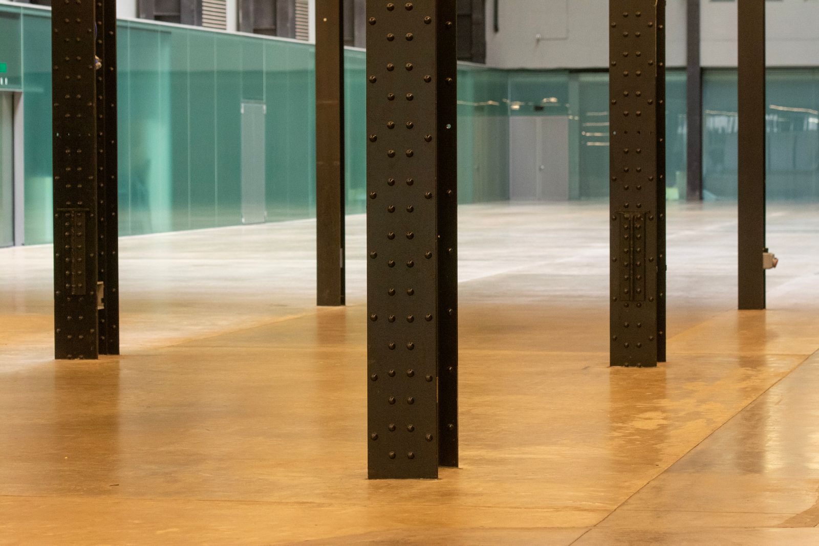 Polished concrete floor finish